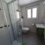 Apartmenthaus * סאס פה