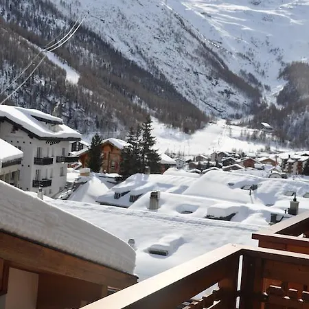 Apartmenthaus Holiday Apartment