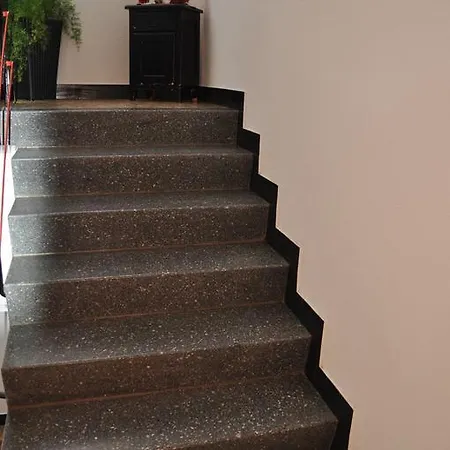Апартаменти Apartmenthaus Зас-Фе