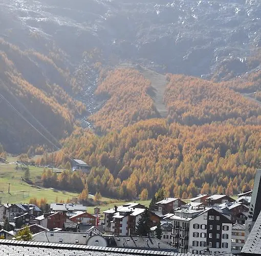 Apartmenthaus * Saas-Fee